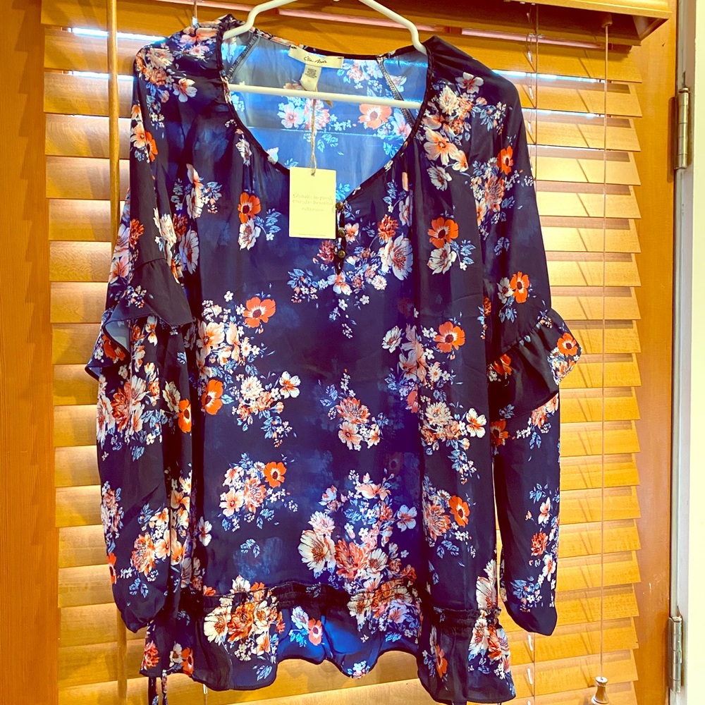 Ella moon Quinn smocked ruffle blouse